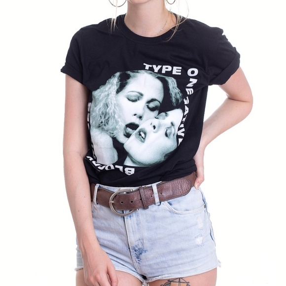 Type O Negative Double-sided Bloody Kisses Shirt - Picture 1 of 3